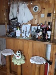 Littel green old Home