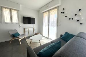 Appartements JOY - 3 min du port de Bandol : photos des chambres