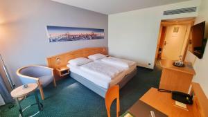 Double Room room in Hotel Panorama Hamburg-Harburg