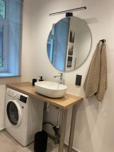 A cozy apartment in a quiet courtyard For a quiet stay, not for entertainment