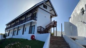 Little Anchor - Bachelor Flat