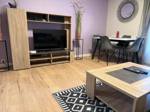 Liberte-Apartment with parking