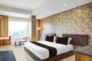 Collection O ONGC Crossway Hotel Gold Stone Comfort