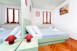 Apartments Cademia