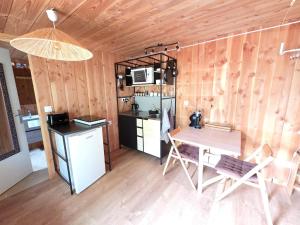 Maisons de vacances Studio bois avec terrasse et jardin bassin et ocean : photos des chambres