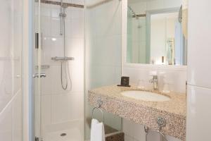 Hotels Hotel Victor Hugo Paris Kleber : photos des chambres