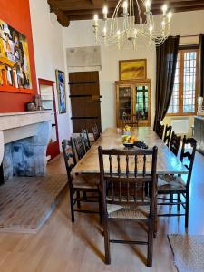Maisons de vacances Gite de l-Auditoire Royal : photos des chambres