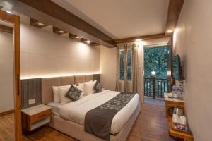 Excel Hotels & Resorts Mall Road Nainital