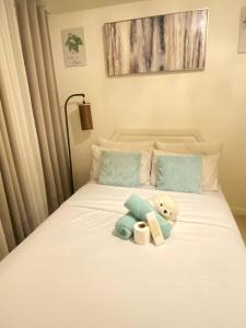 Azure Staycations by MM 1