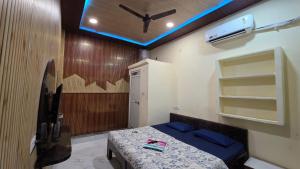 Pallav Guest House