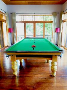 Salika Luxury 5.5 Bed Villa Seaview With Maids