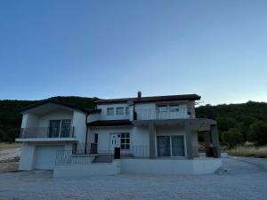 Villa Imvelo Lovrec - Spacious Villa With Private Pool