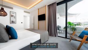 Family Room room in Labranda Suites Costa Adeje