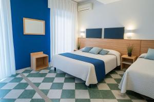 Quadruple Room room in Hotel Aldebaran