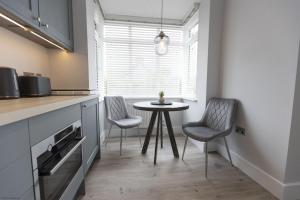 Bell House Oxford - The Punt