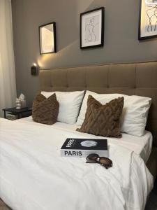 Luxury 3 Bed Apartment with Large Outdoor Pools and Gardens