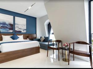 KAPÁS Hotel - House & Drinks Đồi Rồng