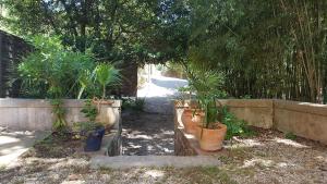 Maisons de vacances Cottage with swimming pool : photos des chambres