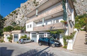 Pet Friendly Apartment In Omis With Wifi