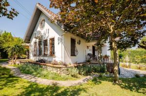 Villa Base Kırkpınar Detached Villa with pool