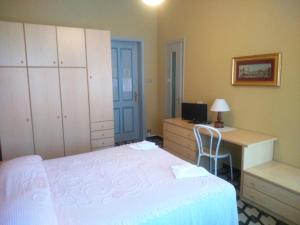 Doppelzimmer mit Balkon