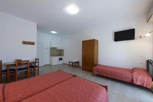 Agios Efrem Studios