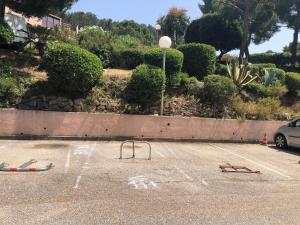 Maisons de vacances Breathtaking sea viewT3 for 6 pool parking : photos des chambres