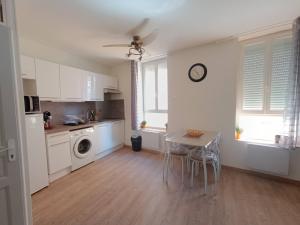 Appartements Le Repere De Charles Reboul : photos des chambres