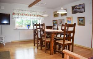 Cozy Home In Smygehamn With Wifi