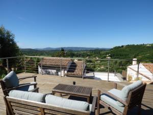 Maisons de vacances Apartment Picasso in large park with heated pool : photos des chambres