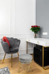 HOUSEHOST Apartment: Św.Gertrudy 102.11