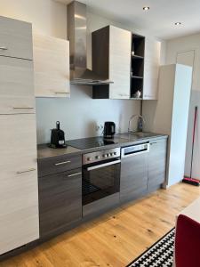 Modern Apartment - zentral