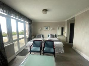 Twin Room room in The Devoncourt Resort