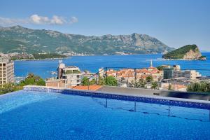 Como Vista Apartments