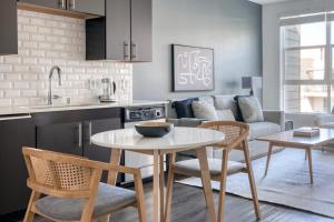 Blueground Mission Valley East pool nr Riverwalk SAN-17