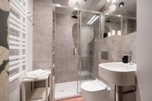 Apartament w kamienicy na Żurawiej