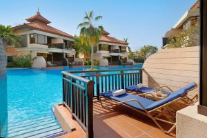 Deluxe Lagoon Access room in Anantara The Palm Dubai Resort