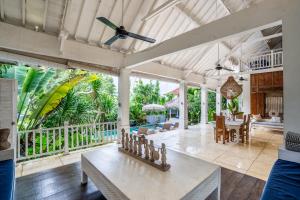 Villa Hally Bali - Spacious 3bdrs ocean view