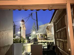 Vintage House, a Traditional Zakynthian Home in central Zante Town by Villa Mana Gers