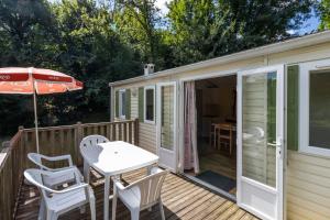 Maisons de vacances Mobilhome Le Chataignier : photos des chambres