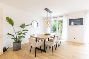 Das Strandhaus, bis zu 8 Personen, mit Garten, 250 Meter fussläufig zum See