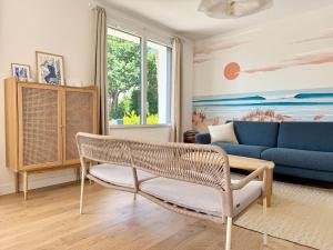 Maisons de vacances Maison renovee, Sainte Marine a 100 m de la plage : photos des chambres