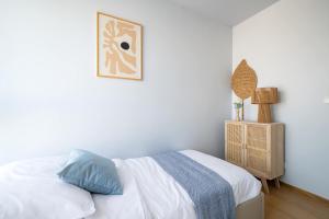 Elite Apartments Beachside Luxury with Balcony