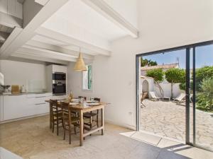 Maisons de vacances Saint Clement - 400 m plage - Coeur village : photos des chambres