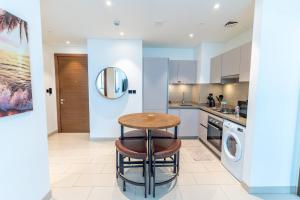 Cozy 1BR plus Study Apt- Luxurious Living, Meydan