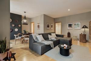 Etosha - 3 bedrooms and balcony in Eixample Dreta