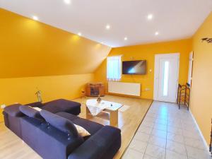 Apartment Balázs with private pool - Biró Tours nr 183