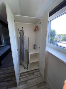 Cozy Private Room Central Location