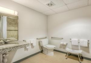 Super 8 by Wyndham Estevan