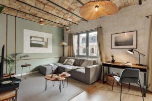 Kuta - 2 bedrooms and balcony in Sant Gervasi